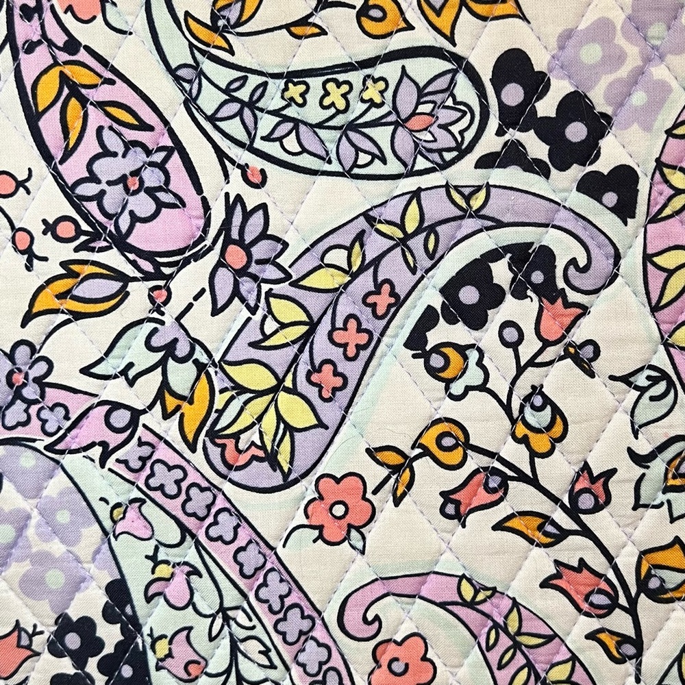 Vera Bradley Padded Laptop Sleeve Meddalena Paisley Soft - Picture 6 of 6